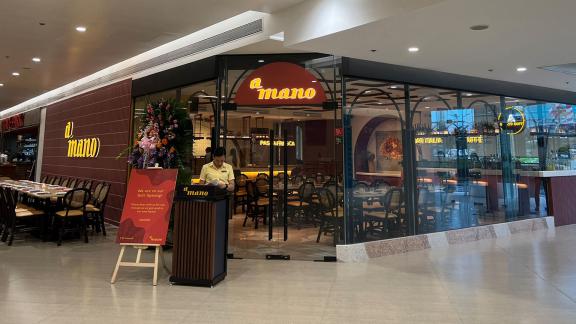 NOW OPEN: a mano-372