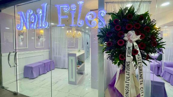 NOW OPEN: Nail Files-423