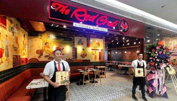 NOW OPEN: The Red Crab-446